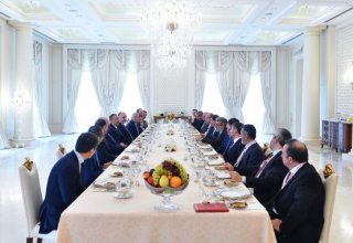 От имени Президента Азербайджана был дан обед в честь премьера Турции (ФОТО)