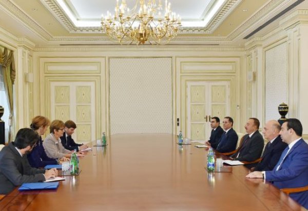 Azerbaijani president receives delegation led by PACE president (PHOTO)