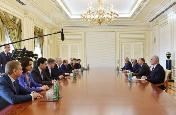Президент Ильхам Алиев: Обмен опытом между Баку и Москвой будет эффективным (ФОТО)