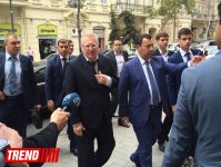 Zhirinovsky hails Azerbaijan, urges for more Russian schools in country - Gallery Thumbnail