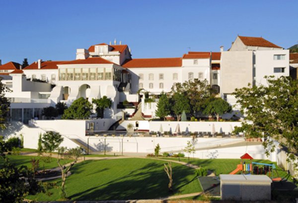 Работы сюрреалиста Мехрибан Эфенди будут представлены во Дворце Луиза в Португалии (ФОТО)