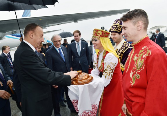 Президент Азербайджана прибыл с рабочим визитом в Астрахань