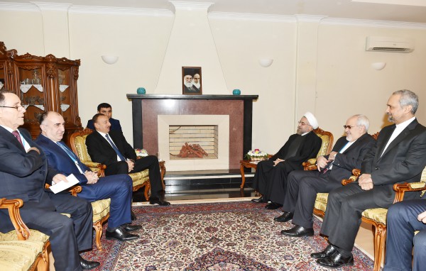 Президенты Азербайджана и Ирана встретились в Астрахани (ФОТО)