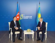 President Ilham Aliyev met with President of Kazakhstan Nursultan Nazarbayev (PHOTO)
