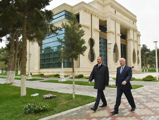 Президент Азербайджана принял участие в открытии музыкальной школы в Хырдалане (ФОТО)