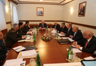 В минобороны Азербайджана состоялось совещание под председательством премьера
