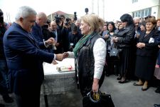Azərbaycan neftçilərinə yeni mənzillərin orderləri təqdim edilib (FOTO)