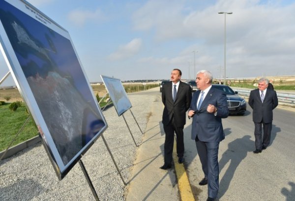 Президент Азербайджана посетил  Пираллахинский район Баку (ФОТО)