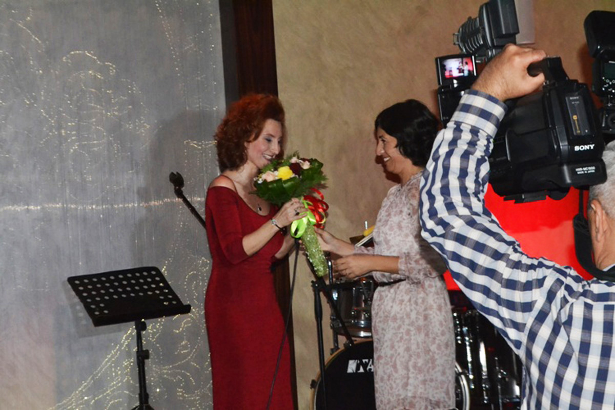 Оперная певица Ойа Эргюн покорила гостей турецкого джаз-фестиваля в Баку (ФОТО)