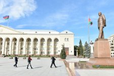Azerbaijani president visits Ganja city (PHOTO)