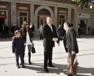 Президент Ильхам Алиев: Всякий раз, будучи здесь, я вижу, что Гянджа становится еще краше (ФОТО)