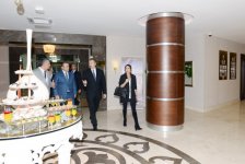 Президент Азербайджана Ильхам Алиев и его супруга Мехрибан Алиева ознакомились с условиями, созданными в новом корпусе отеля «Naftalan Hotel by Rixos» (ФОТО)