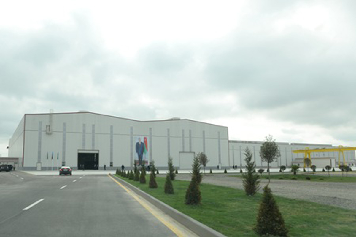 В 2015 году завершится первая фаза строительства химико-промышленного парка в Азербайджане (ФОТО)