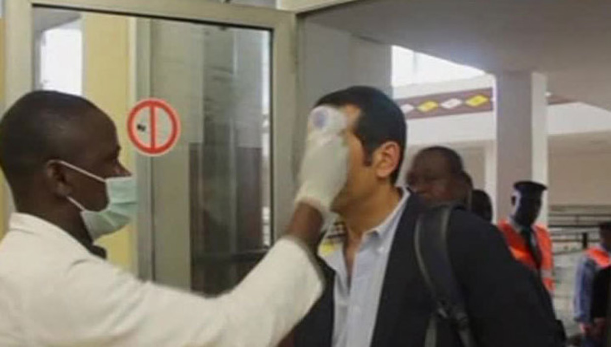 Приостановлены поездки граждан Узбекистана в страны, затронутые Эболой