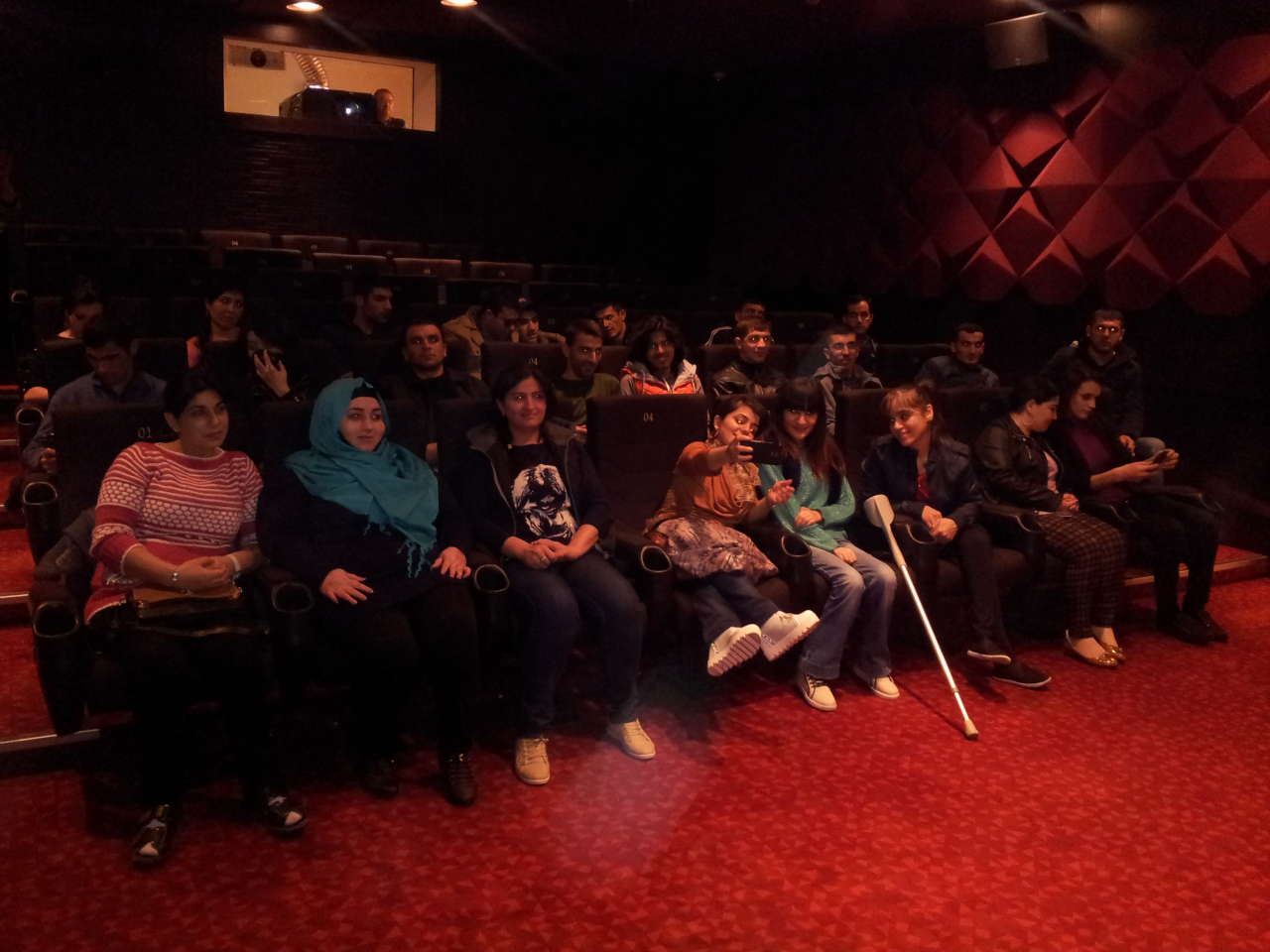 Для  молодежи с ограниченными возможностями здоровья проведен бесплатный показ фильма "Махмуд и Марьям"