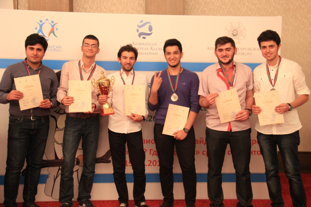 Определились лучшие студенческие команды Азербайджана по игре "Что? Где? Когда?" (ФОТО)