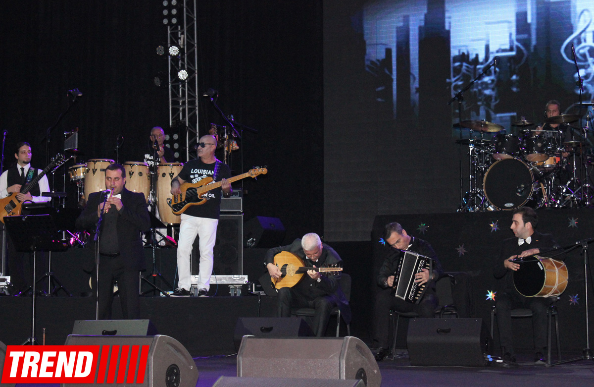 Группа "Rast" отметила 20-летие праздничной программой на сцене Дворца Гейдара Алиева (ФОТО)