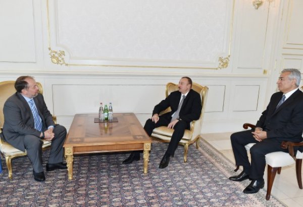 Ilham Aliyev receives head of European Shooting Confederation and Russian Shooting Union