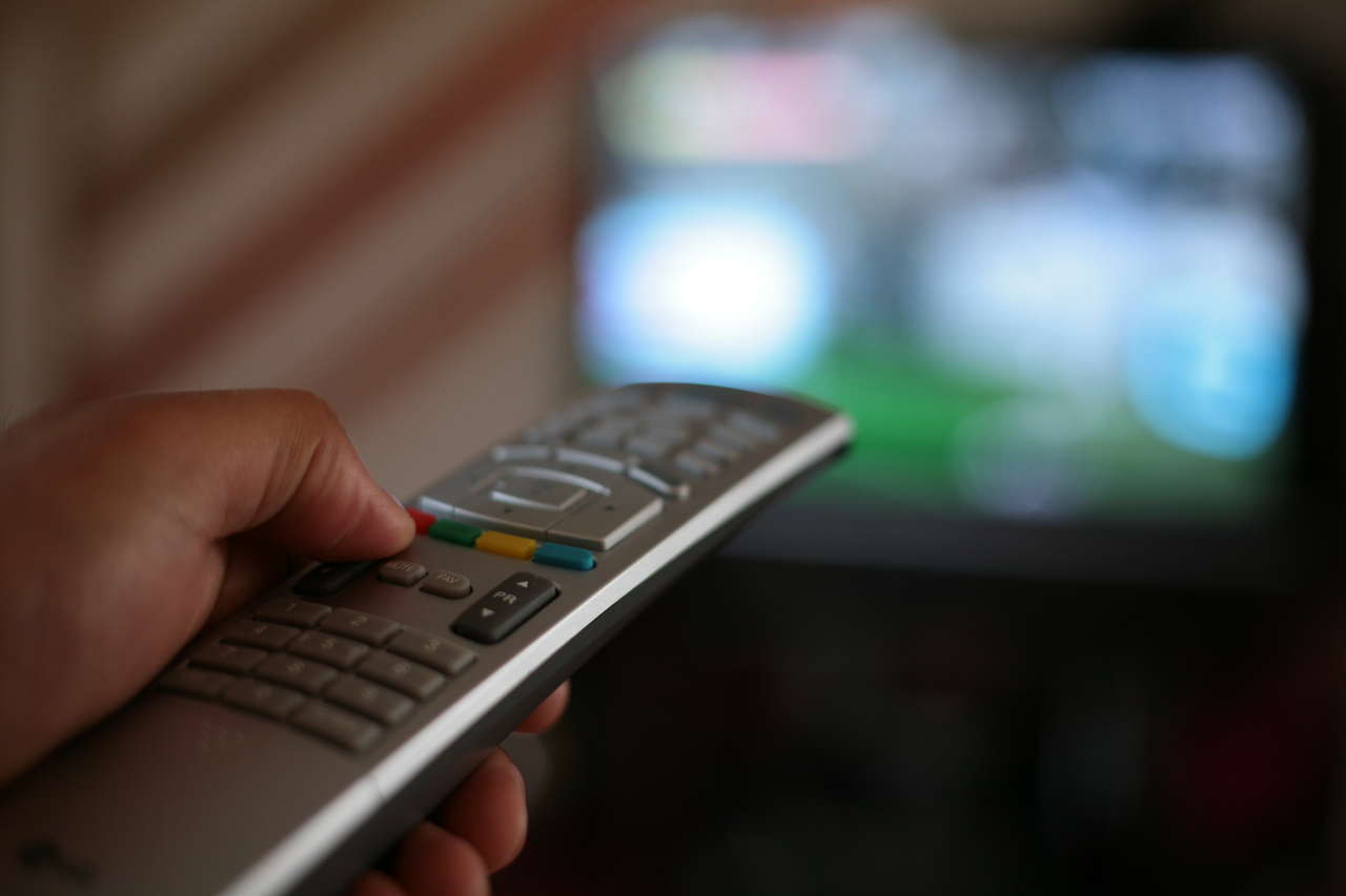 В Азербайджане оглашены сроки отключения аналогового ТВ