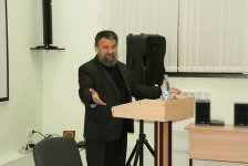 Филолог из Азербайджана провел в Сургуте цикл лекций о чистоте русского языка  (ФОТО)