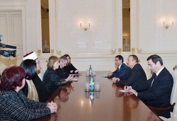 Президент Азербайджана принял делегацию во главе с первым вице-премьером Хорватии