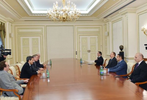 Президент Азербайджана принял делегацию во главе с членом Национальной Ассамблеи Франции