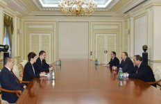 Президент Азербайджана принял делегацию во главе с министром иностранных дел и торговли Венгрии