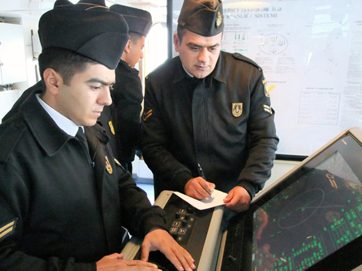 ВМС Азербайджана проводят интенсивные учения (ФОТО)