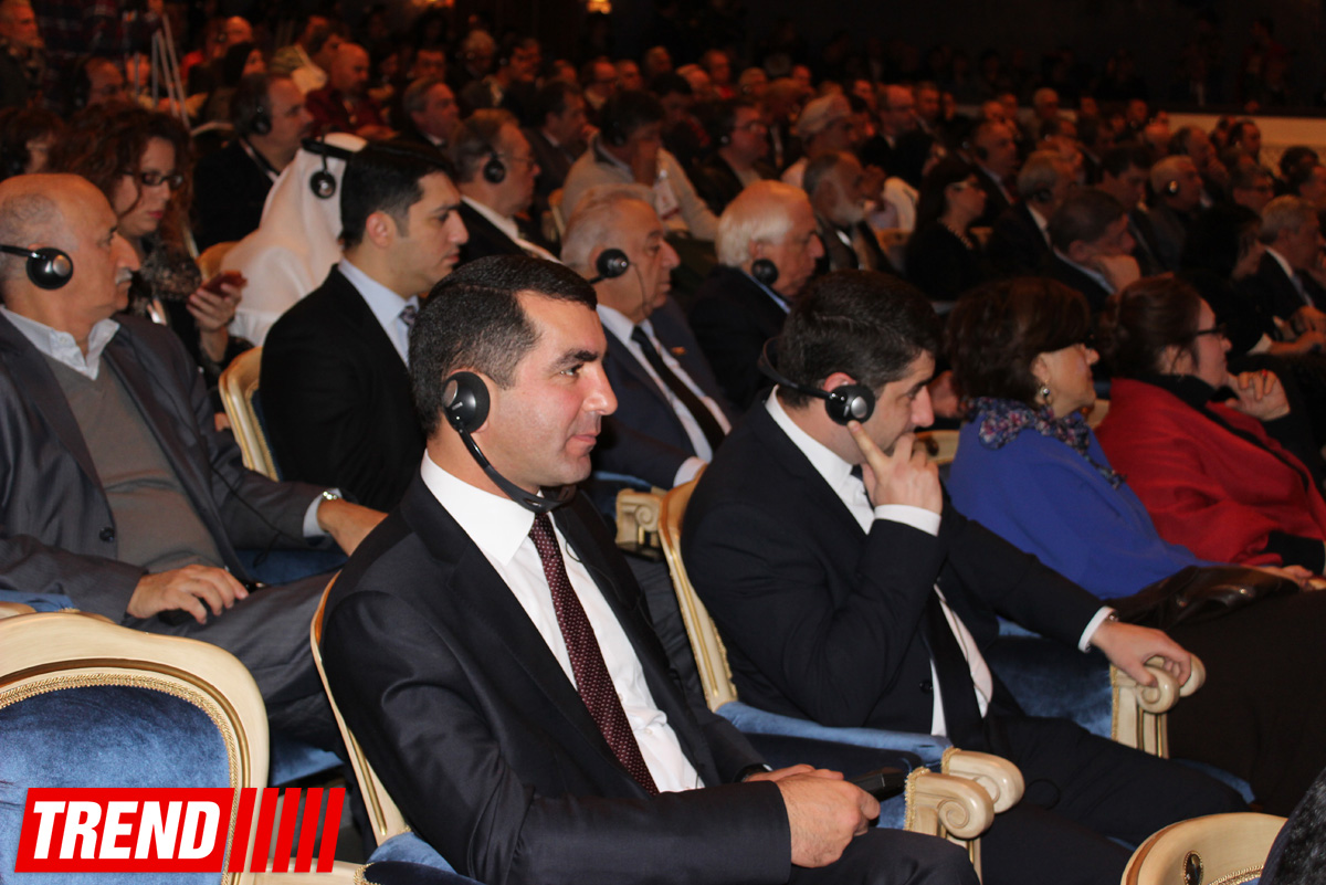 В Баку состоялось открытие III Международной театральной конференции (ФОТО)