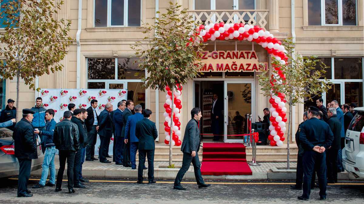 В Агсу открылся фирменный магазин "Az-Granata" (ФОТО)