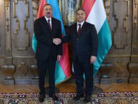 Azerbaijani president, Hungarian PM hold expanded meeting  (PHOTO)