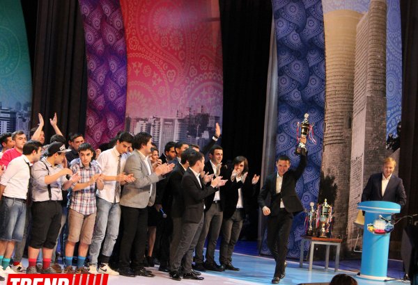 Определились победители и обладатели кубков Азербайджанской Лиги КВН (ФОТО)