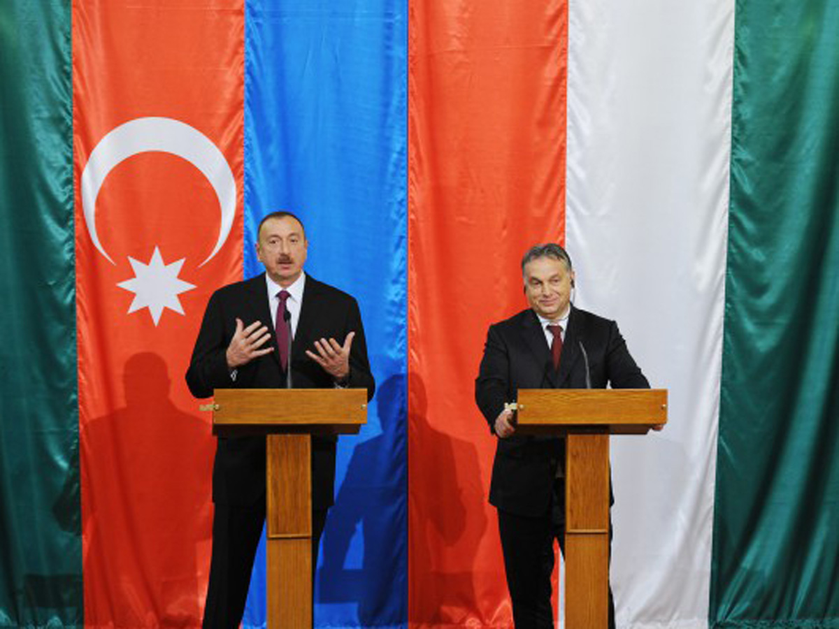 Президент Ильхам Алиев: Уверен, что азербайджанский газ своевременно будет транспортироваться в Европу (ФОТО)