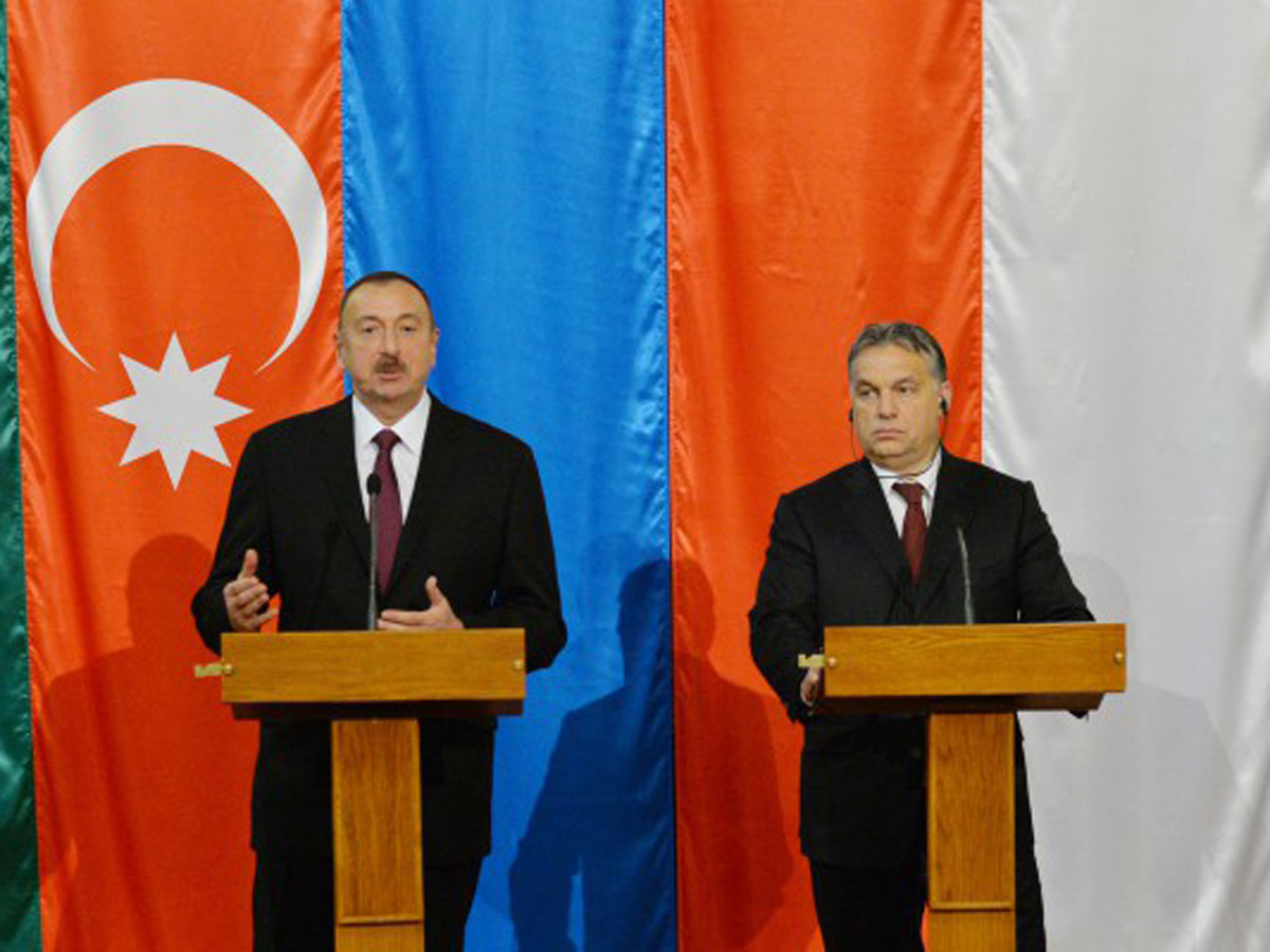 Президент Ильхам Алиев: Уверен, что азербайджанский газ своевременно будет транспортироваться в Европу (ФОТО)
