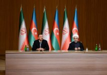 Azerbaijani, Iranian presidents attend business forum in Baku