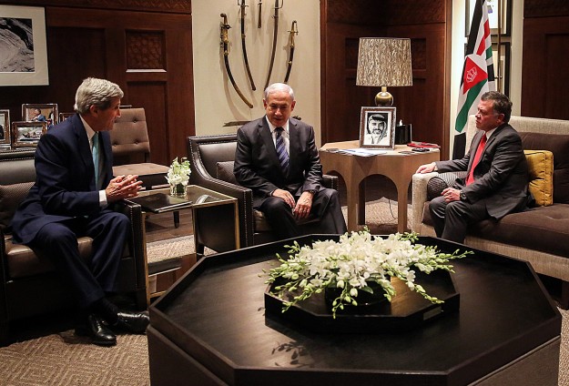 Лидер палестинцев может присоединиться к участникам трехсторонней встречи в Аммане