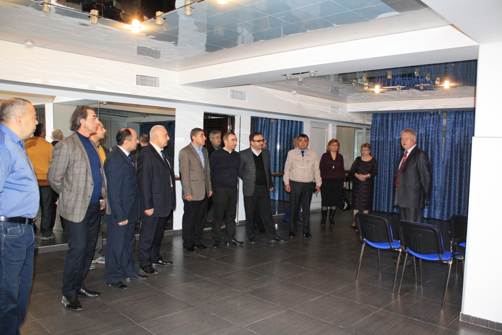 В Баку и Гяндже прошли встречи выпускников российских вузов (ФОТО)