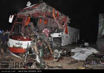 İranda avtobus yük maşını ilə toqquşdu: 10 ölü (FOTO)