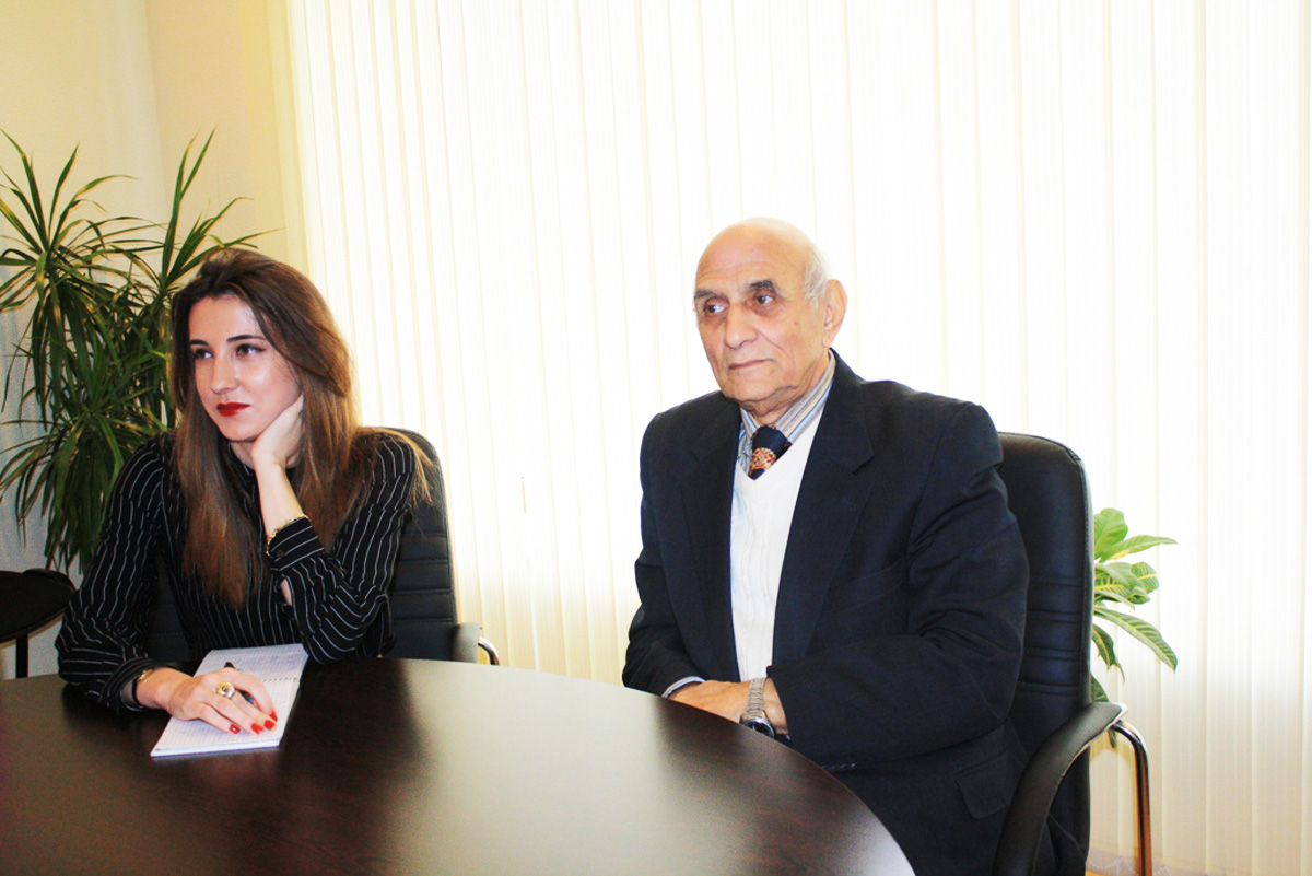Азербайджанские специалисты приняли участие в вебинаре стран СНГ (ФОТО)