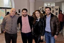 В Баку открылась выставка "Воображение и личность" (ФОТО)