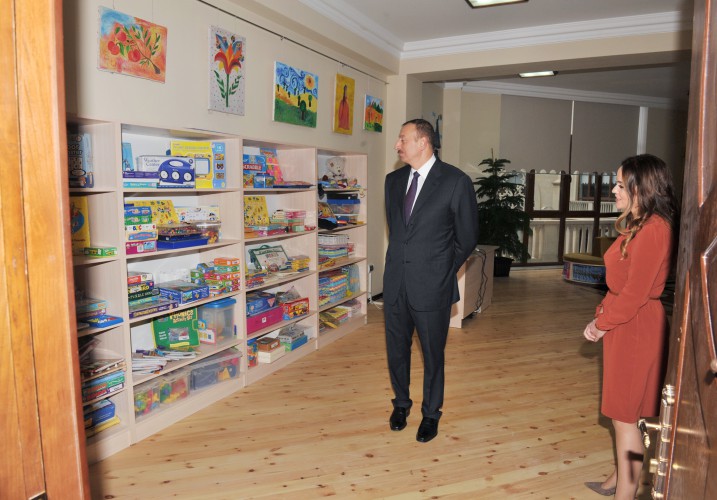 Azerbaijani president attends opening of new building of Baku-Oxford School (PHOTO)