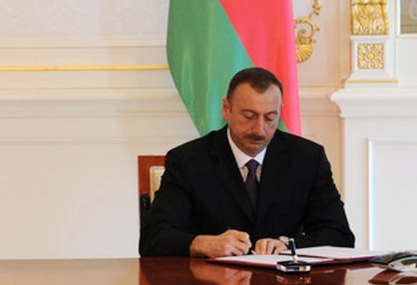 Президент Ильхам Алиев переименовал ОАО "Азерйолсервис"