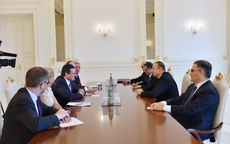 Azerbaijani president receives delegation led by Vice-President of European Commission