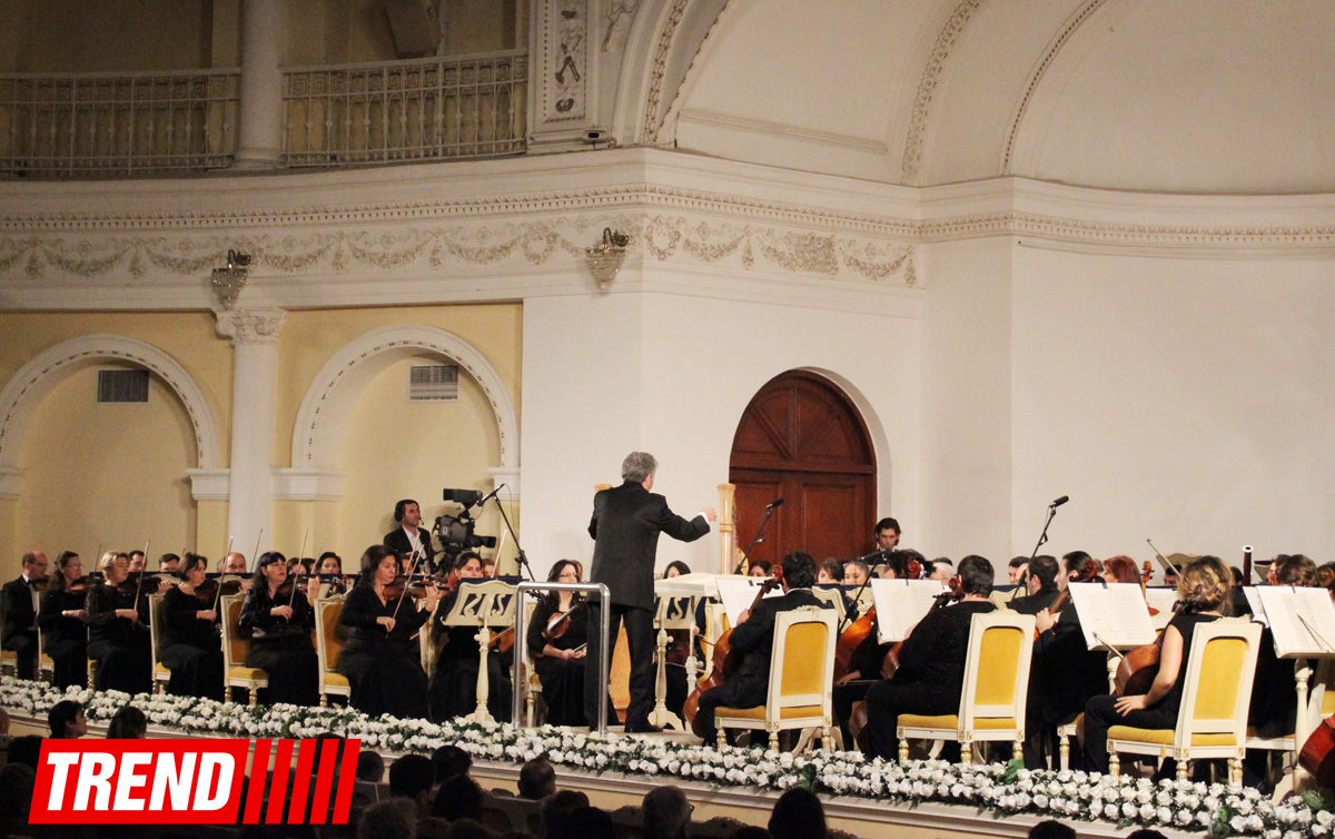 В Филармонии прошел творческий вечер выдающегося композитора Арифа Меликова (ФОТО)