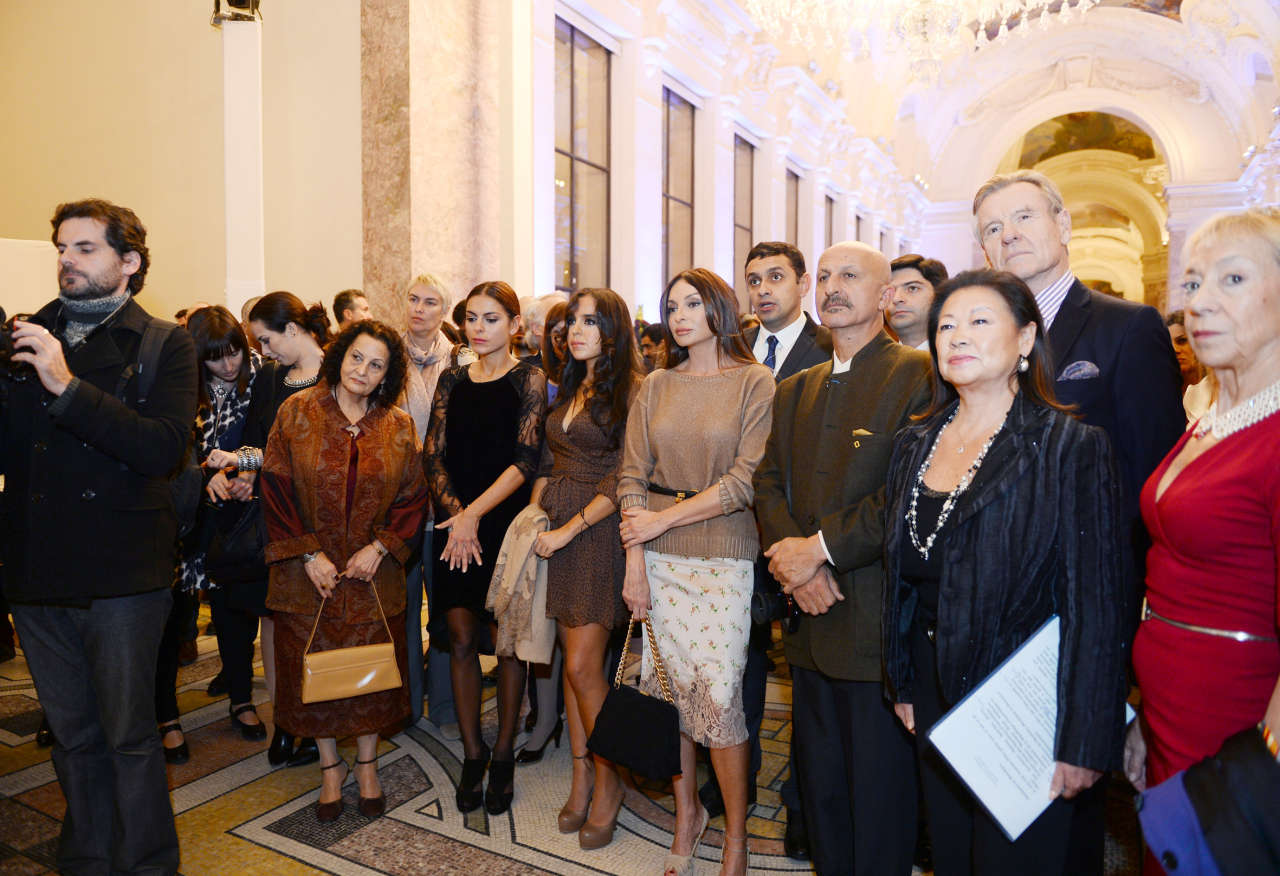 Mehriban Aliyeva, Leyla Aliyeva attend presentation of Reza Deghati’s photo exhibition