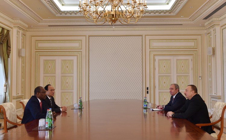 Ilham Aliyev receives secretary general of International Telecommunication Union