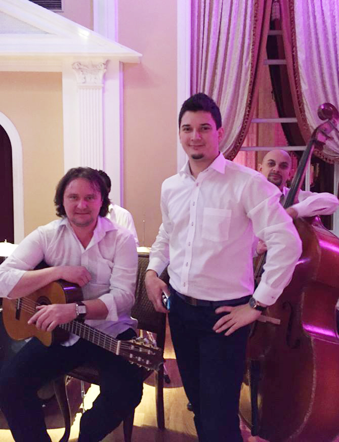 Азербайджанские исполнители сняли в Москве проект "Сказка о любви" (ФОТО)