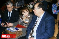 В Международном центре мугама отметили юбилей поэта Чингиза Алиоглу: "Нам всем повезло, что мы его современники" (ФОТО)
