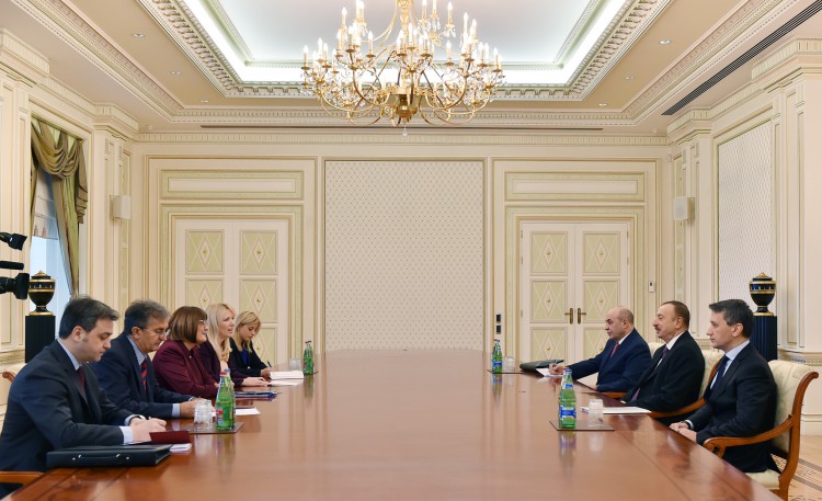Президент Азербайджана принял спикера сербского парламента