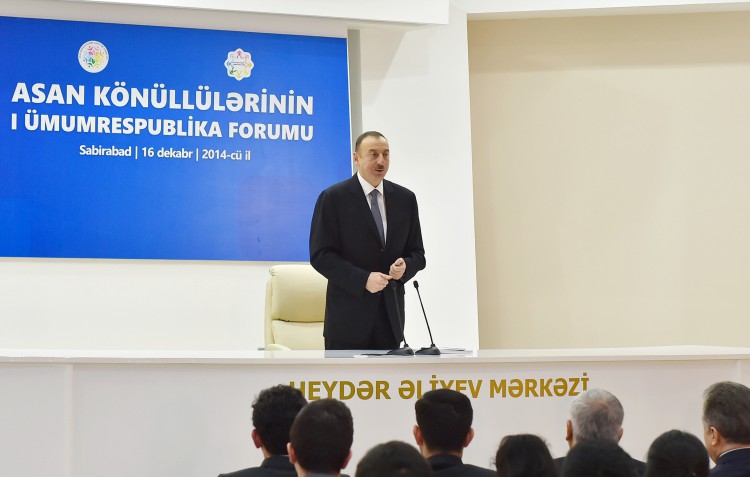 Azerbaijani president attends first All-Republican Forum of ASAN Volunteers (PHOTO)